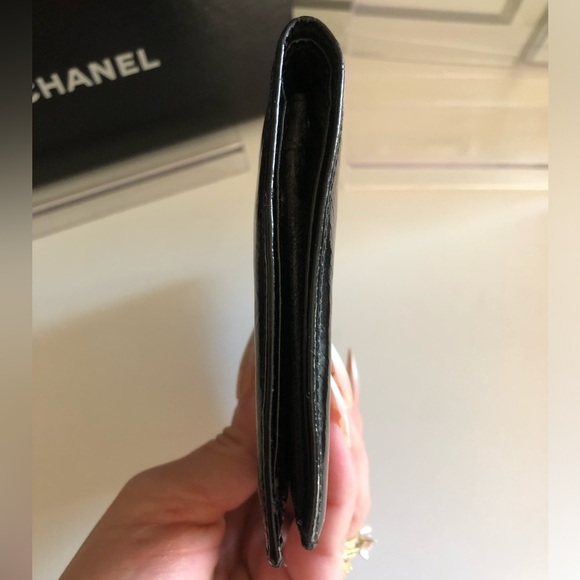Chanel Wallet Patent Leather Yen Flap Long Bifold Black Silver Hardware CC w/Box - Picture 11 of 13